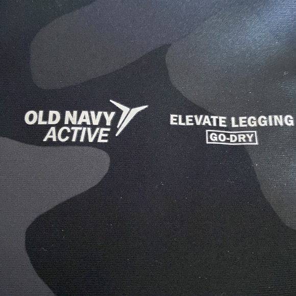 NWOT Old Navy Elevate "GO-DRY" Black & Grey Elevate Joggers, Size Small - Picture 4 of 7